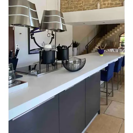 La Magnanerie D * Aubais